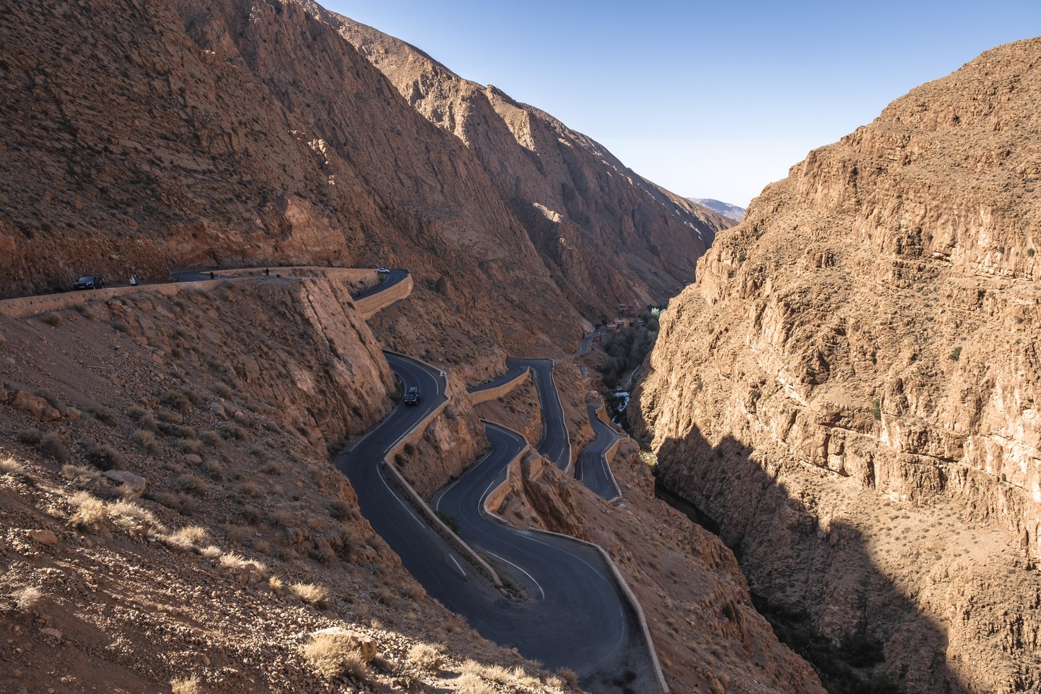 Merzouga, deserto, Valle del Dades, Essaouira, spezie, Marrakech, mercato, Fes, Chefchaouen